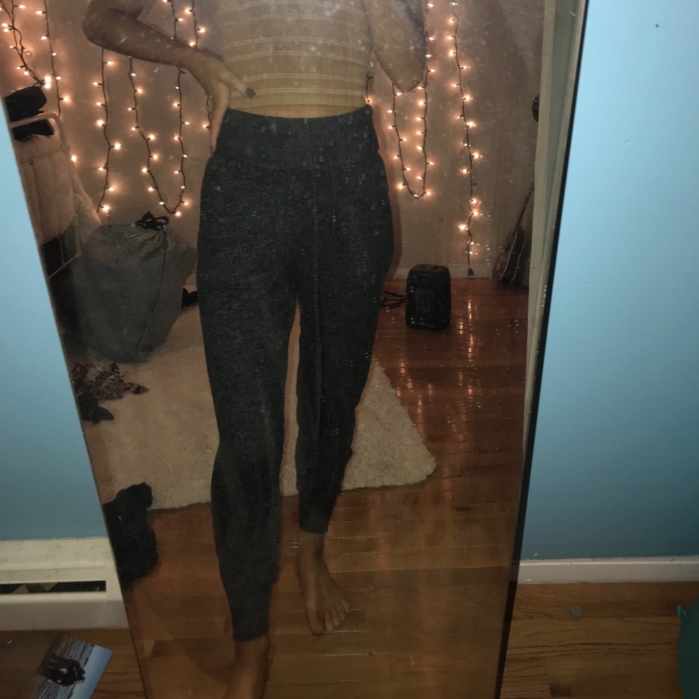 Aerie black soft thin sweatpants size XS